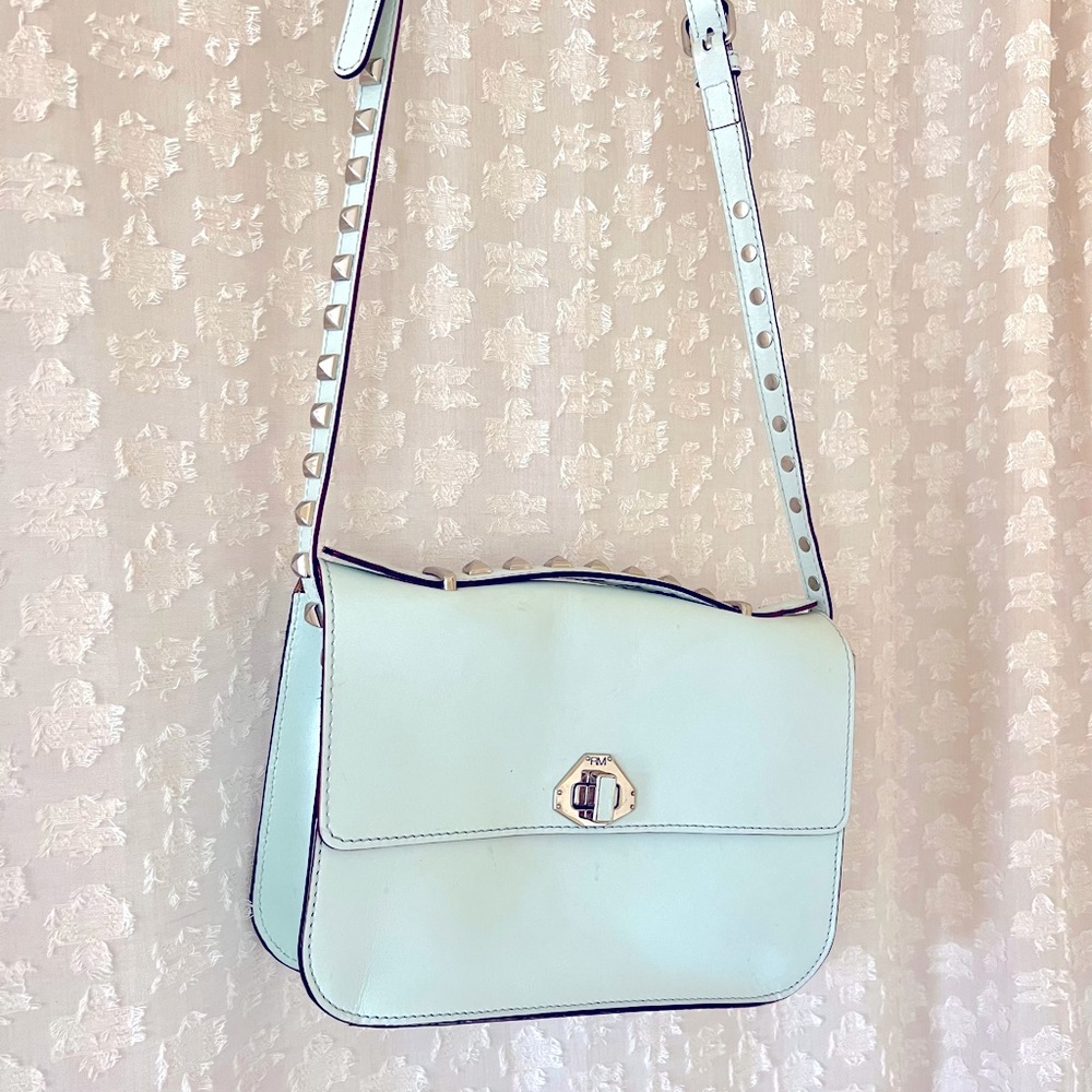 Rebecca Minkoff bag ❄️